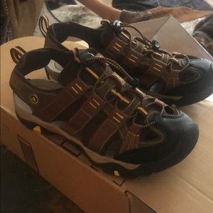 Atika Men’s Outdoor Hiking Sandals